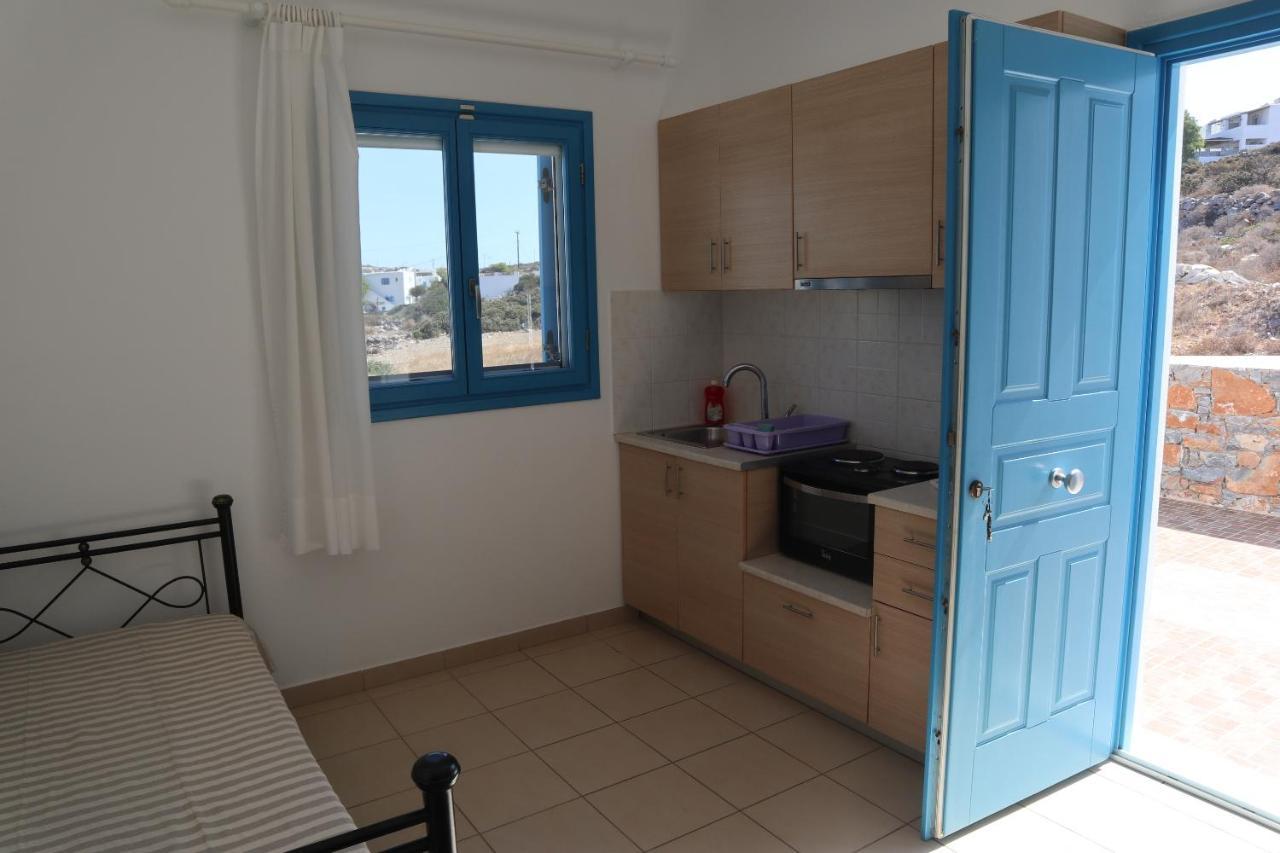 Taxiarchis Studios Agios Georgios  Экстерьер фото